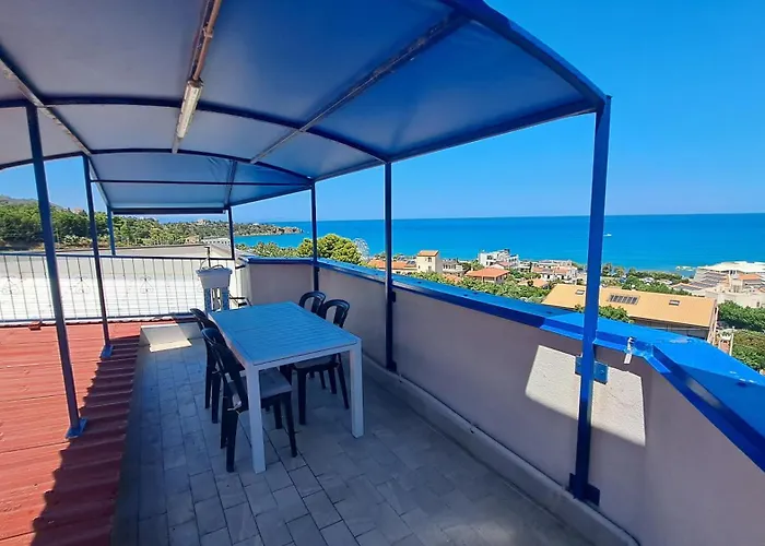 Blue Horizon * تْشيفالو